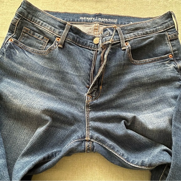 Old Navy Dark Blue Mid-Rise Jeans - Picture 5 of 11